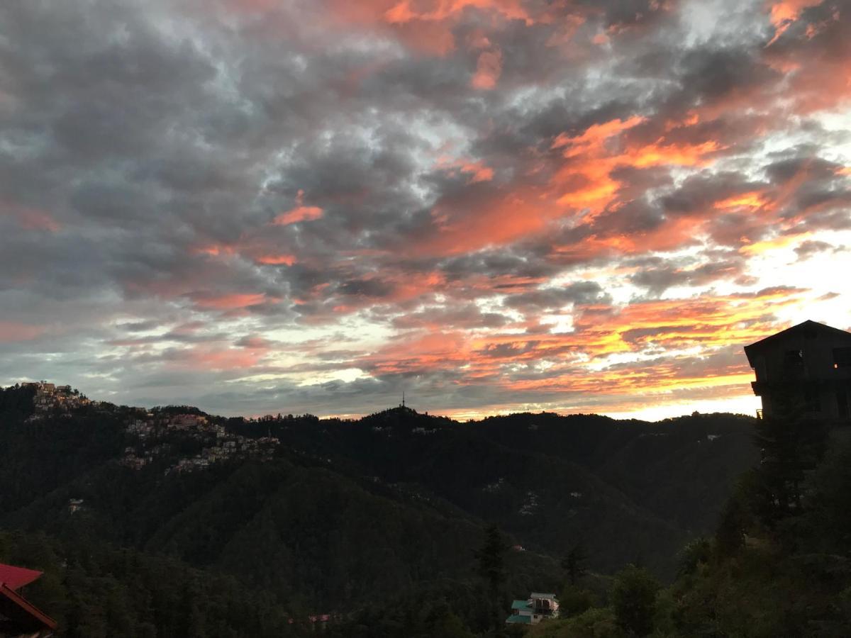 Residence Inn Homestay Shimla Bagian luar foto