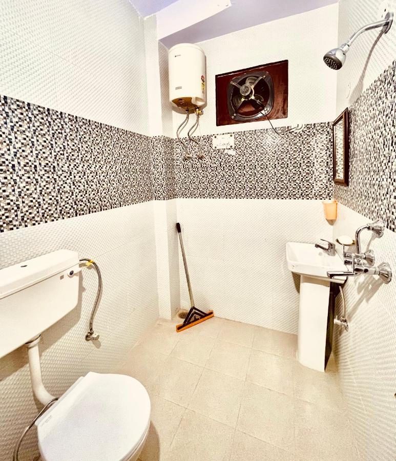 Residence Inn Homestay Shimla Bagian luar foto