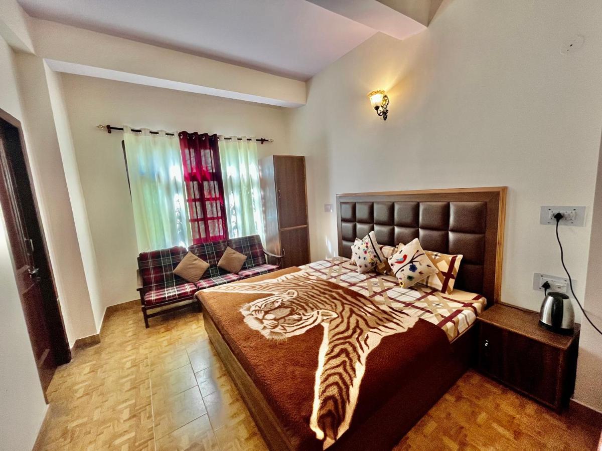 Residence Inn Homestay Shimla Bagian luar foto