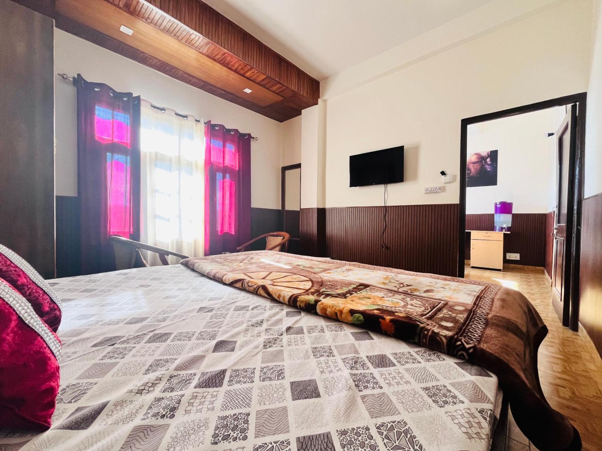 Residence Inn Homestay Shimla Bagian luar foto